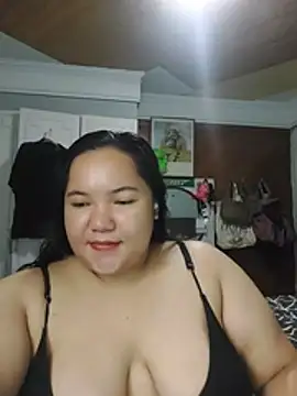 LianaCruzado online show from July 7, 5:28 pm