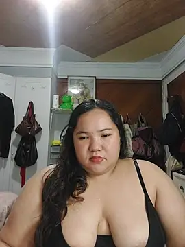 LianaCruzado online show from July 23, 3:10 pm