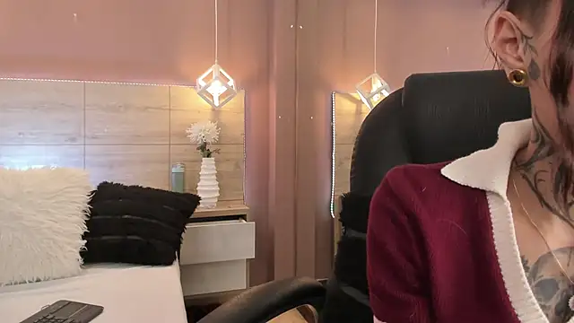 aa lunit online show from January 7, 3:25 pm