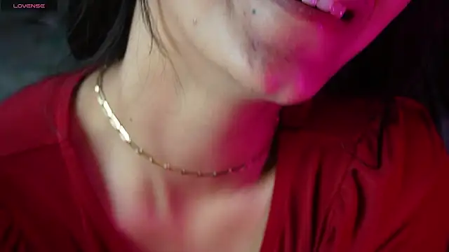 NidhiChandra online show from March 27, 6:52 am