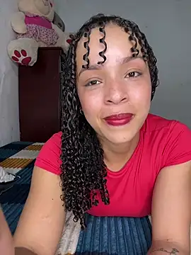 Snapshot of Yasmin777_ chatting on July 2, 12:21 am Yasmin777 online show from July 2, 12:21 am