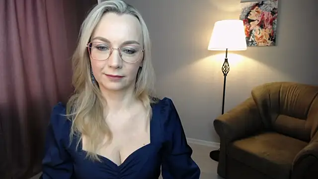 Ava Elior online show from February 10, 11:25 am