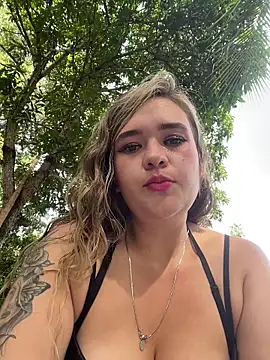 miss berlyn online show from June 13, 8:07 pm