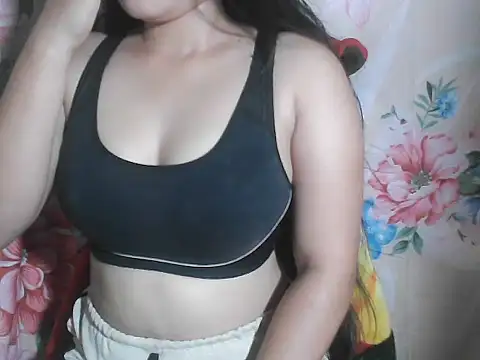 Katie Winslet online show from October 11, 12:43 am