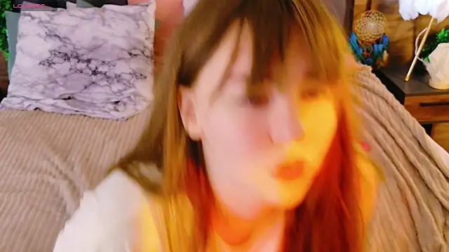 Moon  Bunny online show from May 31, 3:30 pm