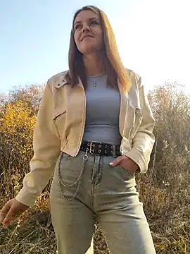 YOOUR EVAA online show from October 23, 10:14 am