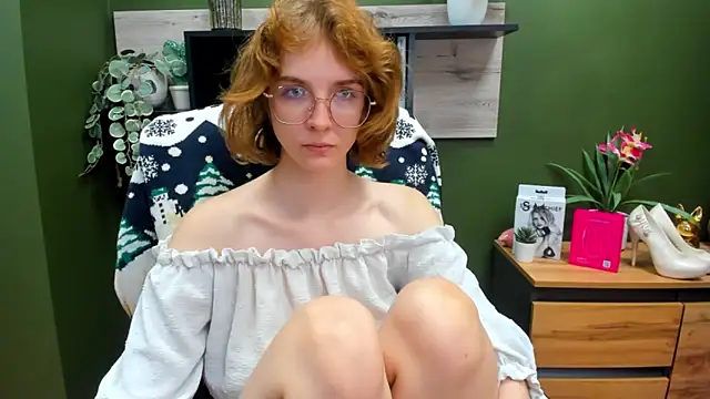 juicyPenny online show from October 27, 7:34 am