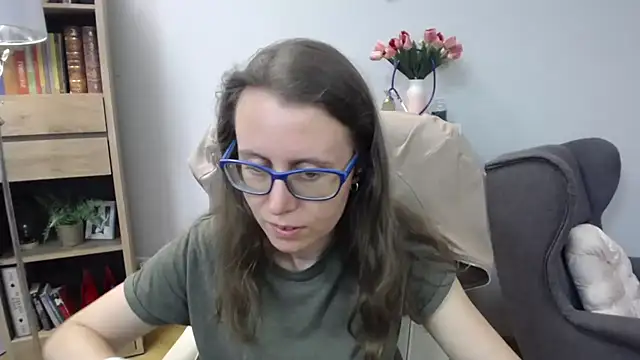 Snapshot of sweetxLizzy chatting on May 29, 4:32 am sweetxLizzy online show from May 29, 4:32 am