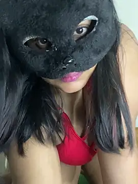 Snapshot of Slllll_Couple00 chatting on February 9, 1:59 pm Slllll Couple00 online show from February 9, 1:59 pm