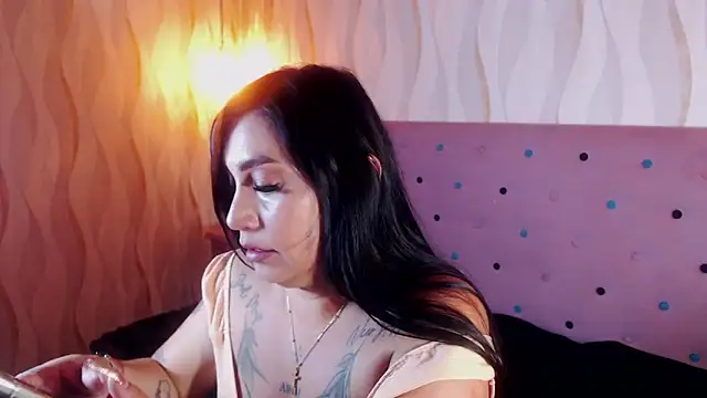 Naomi Braunx online show from June 6, 2:55 pm