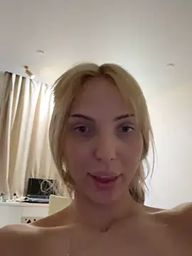 olivia soft online show from June 9, 11:05 pm