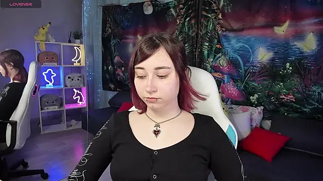 ClaraParks online show from February 11, 7:19 pm