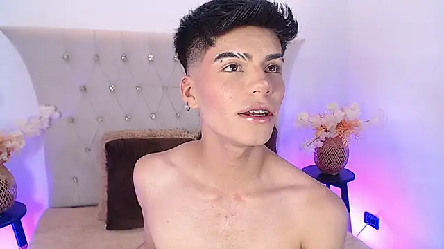 Dulcey  online show from January 8, 1:19 am