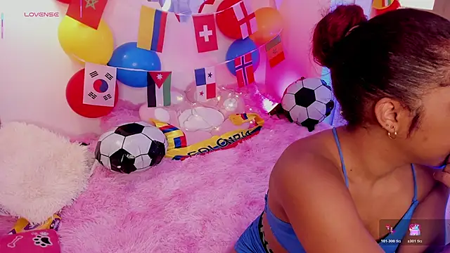  Zahara  online show from June 22, 11:35 pm