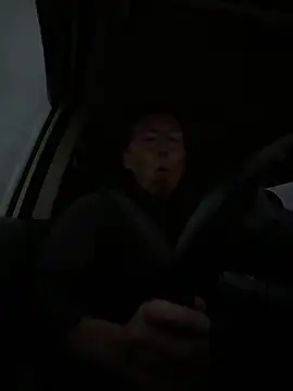 Snapshot of koukou322 chatting on December 17, 9:43 pm koukou322 online show from December 17, 9:43 pm