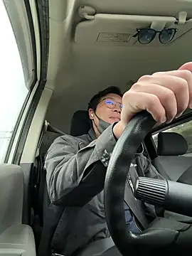 Snapshot of koukou322 chatting on April 6, 9:38 pm koukou322 online show from April 6, 9:38 pm