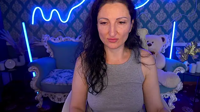 MissRossi online show from October 8, 1:20 pm