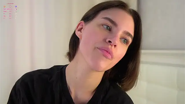 EleneButton online show from April 15, 1:12 am