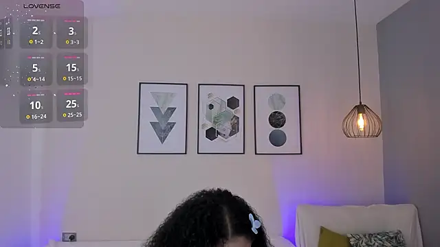 Tina curly online show from February 14, 10:45 am