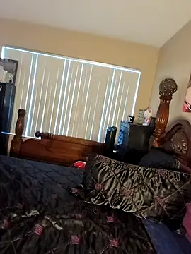 Anna-May97 online show from December 3, 6:28 pm