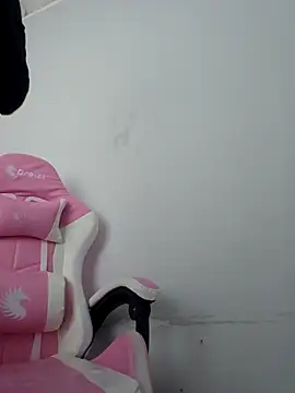 Miss Pompitas23 online show from September 24, 8:45 pm