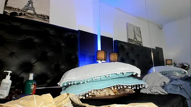 Kymy marquez online show from March 1, 7:16 pm