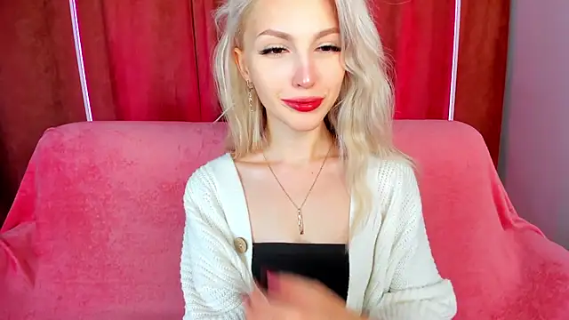 LisaFoxyMe online show from December 1, 1:54 am