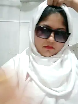 Nusrat-N online show from February 18, 3:30 pm