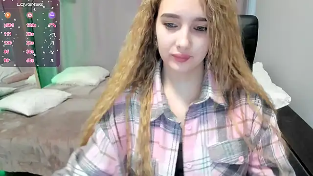 TaisiaHot online show from March 29, 8:03 am