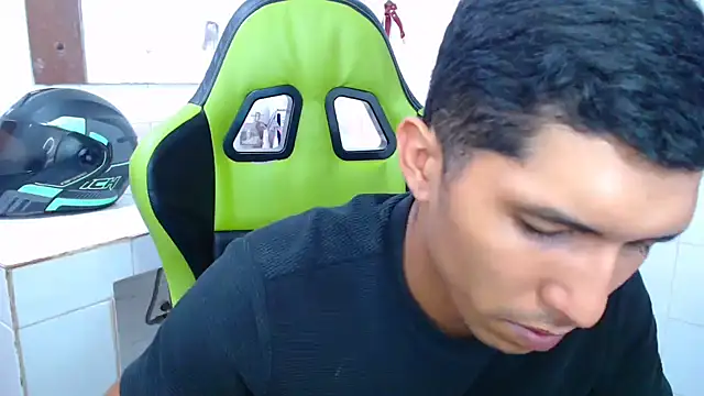 sensualduo online show from February 12, 5:05 am