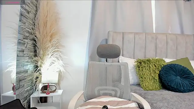 SofiaRivera1 online show from July 25, 2:58 pm
