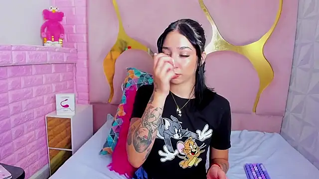 Niina Sissy online show from November 3, 1:34 pm