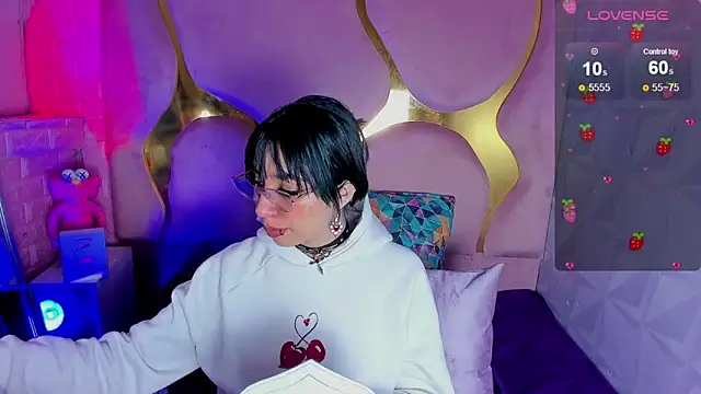 Niina Sissy online show from February 9, 2:15 am