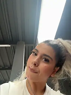 YouCandiSumisa online show from April 5, 5:43 pm