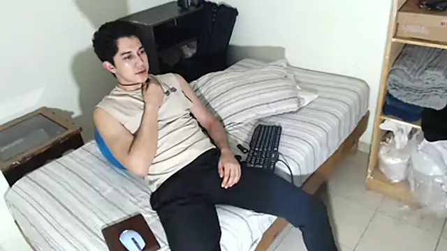 Penelope77 online show from February 10, 6:39 am