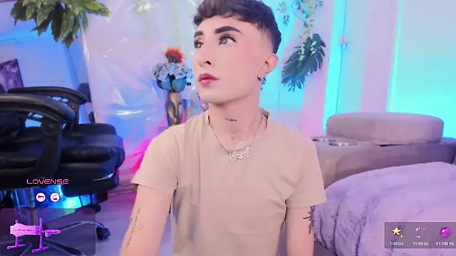 Snapshot of SebastianHilton chatting on February 15, 1:52 pm SebastianHilton online show from February 15, 1:52 pm