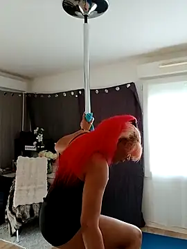 iamlalamilano online show from March 23, 12:09 pm