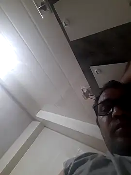 Hot-boy077 online show from November 1, 9:17 pm