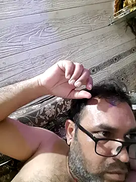 Hot-boy077 online show from March 28, 3:11 pm