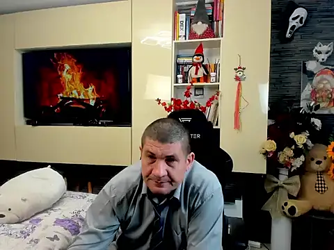 SpartacusDaddy48 online show from March 1, 5:09 am