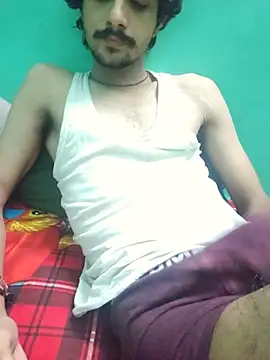 Snapshot of Sushant001 chatting on June 18, 6:23 pm Sushant001 online show from June 18, 6:23 pm
