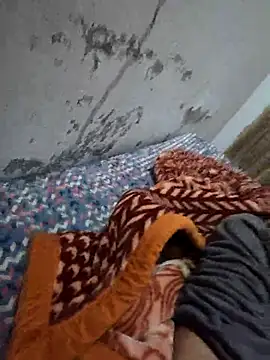 desir3dlund online show from November 15, 5:20 pm