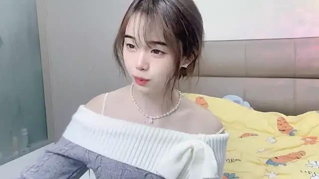 kexin a online show from February 8, 2:20 pm