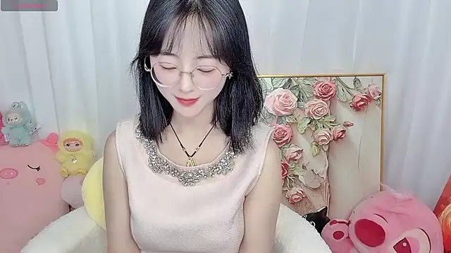 nini a online show from May 30, 1:52 pm