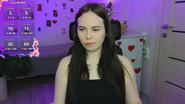 Snapshot of Alice_Moondark chatting on March 2, 8:48 pm Alice Moondark online show from March 2, 8:48 pm