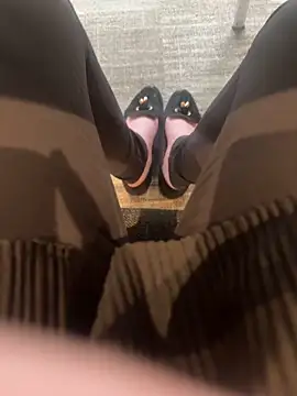 HiddenHoneyLDN online show from October 20, 11:32 am