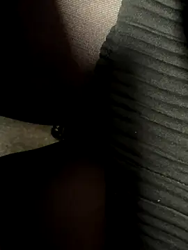 HiddenHoneyLDN online show from January 6, 12:09 pm