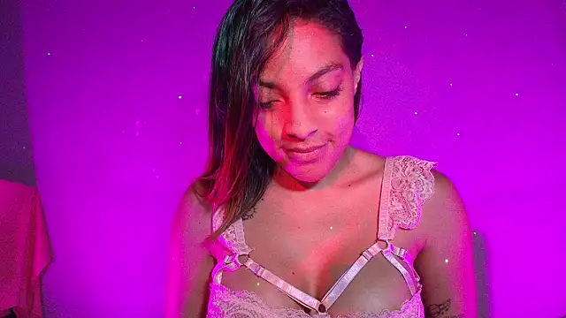 m rosee online show from May 9, 4:01 pm