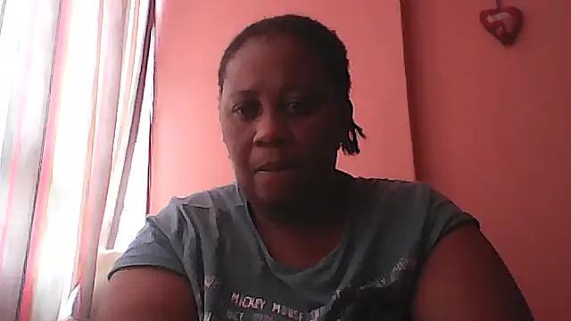 HUGEASSXXXXX online show from October 7, 5:48 am