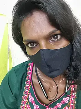 Snapshot of Honey_rosetamil chatting on June 11, 1:38 am Honey rosetamil online show from June 11, 1:38 am